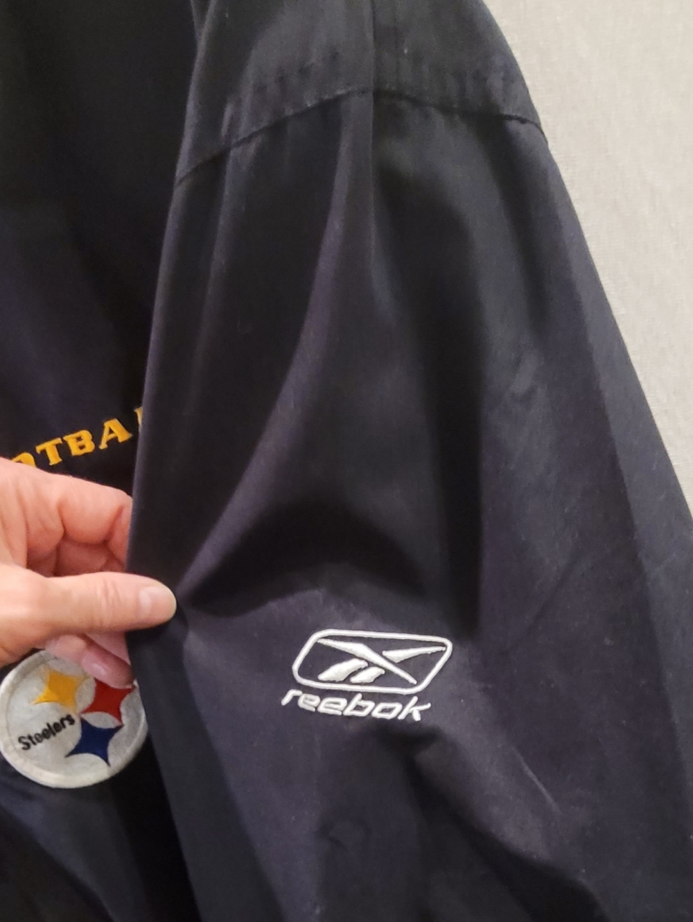 Reebok Pittsburgh Steelers Pullover Windbreaker Jacket XL NFL Team Black & Gold - Picture 5 of 9